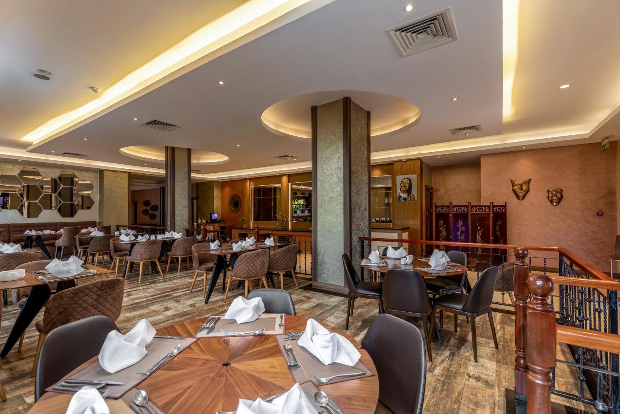 The Athena Hotel Kampala Luaran gambar